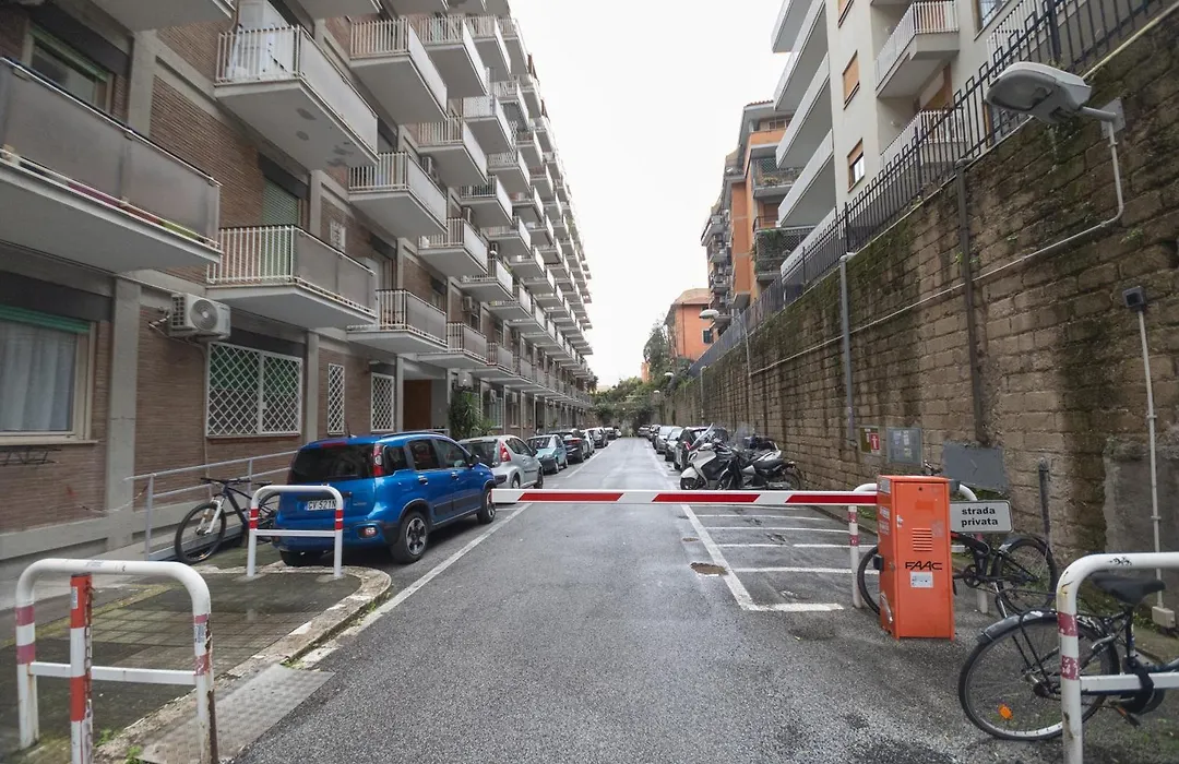 Le Piazze di Roma Sweet Apartment-1